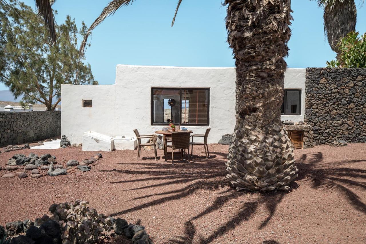 Villa La Casita Famara Exterior foto